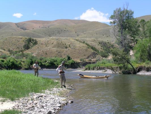 Cordelling a branch of the Missouri River with the Lewis and Clark bicentennial in 2005 (photo by Norm Miller).