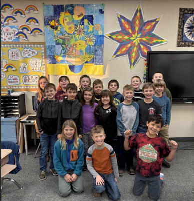 Sheridan second graders smile after they completed their “I Have a Dream” projects in honor of Martin Luther King Jr. Day. PHOTO COURTESY HEATHER KENWORTHY Sheridan second graders smile.