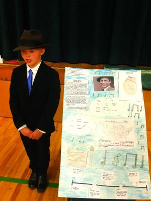 Frank Sinatra (Brock Sneed) did it all his way at the Wax Museum.(E. Leonard photos)